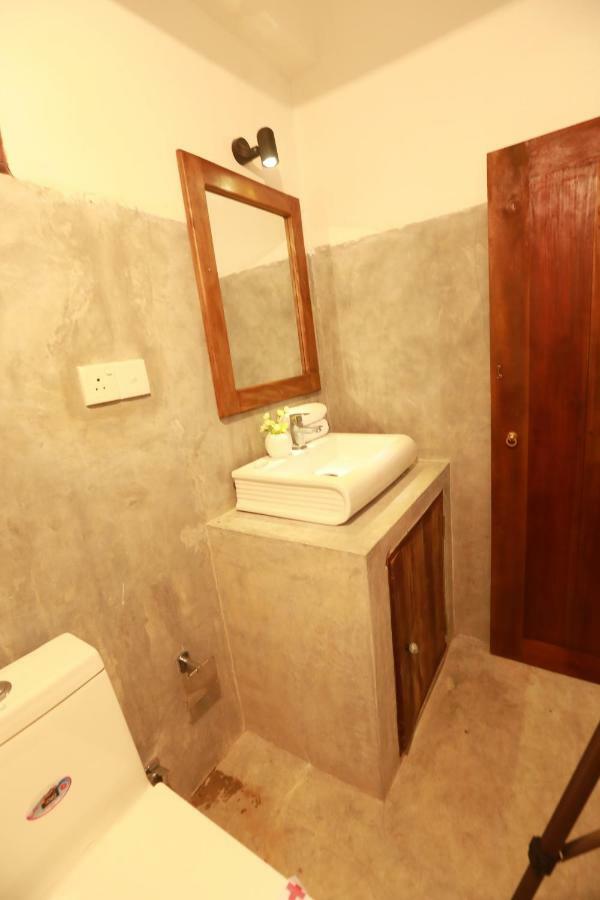 Dock Holiday Guest House อูนาวาตูนา ภายนอก รูปภาพ